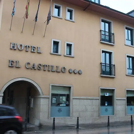 El Castillo Hotel 3*