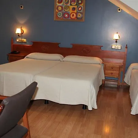 Szálloda El Castillo 3*