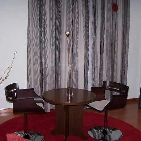 埃尔卡斯特洛酒店 酒店 蓬费拉达