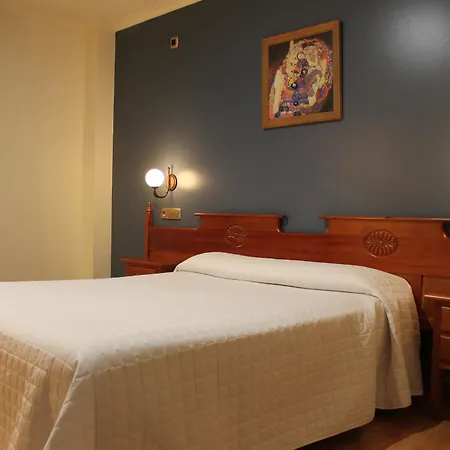 Hotel El Castillo 3*