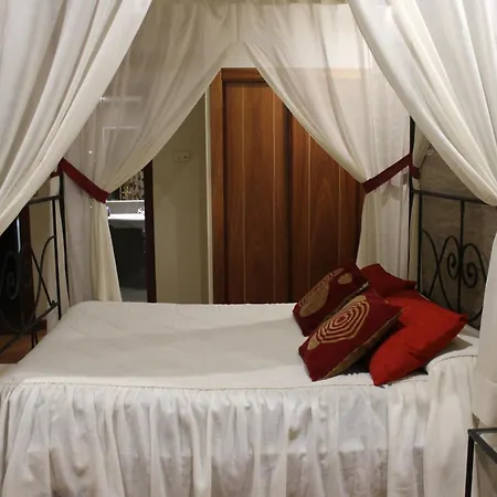 埃尔卡斯特洛酒店 3* 蓬费拉达