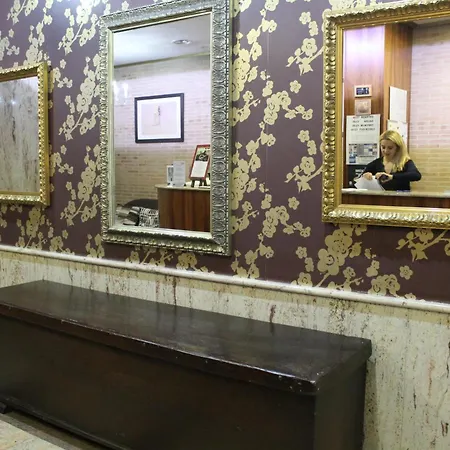 酒店 埃尔卡斯特洛酒店 蓬费拉达