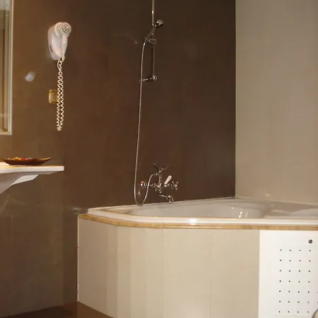 El Castillo Szálloda Ponferrada