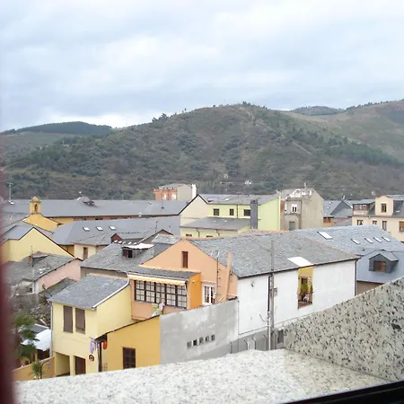 El Castillo Szálloda Ponferrada
