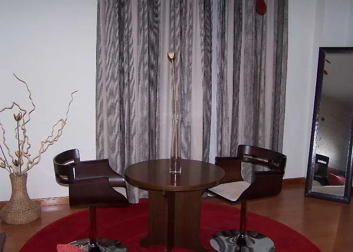 エル カスティージョ ホテル ポンフェラダ