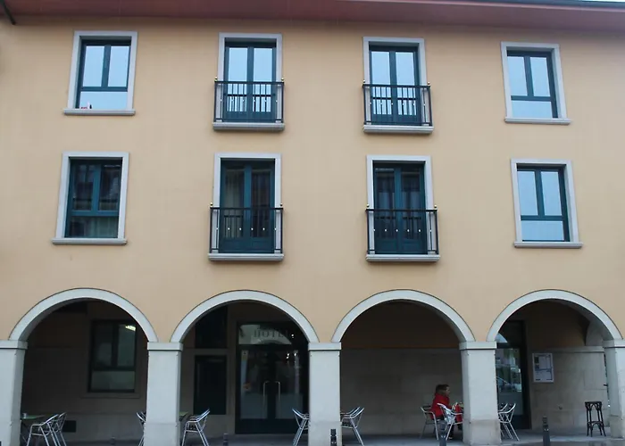 El Castillo 3* Понферрада