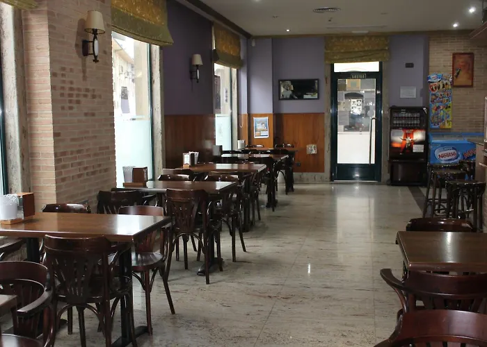 Отель El Castillo Понферрада