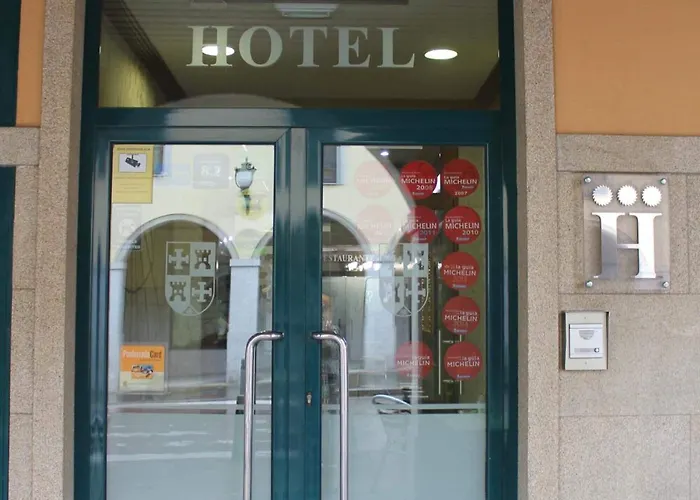 Отель El Castillo 3*