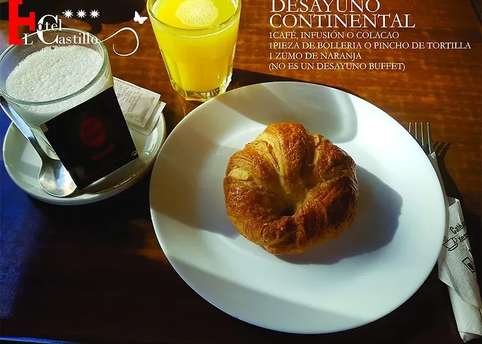 ホテル エル カスティージョ ポンフェラダ