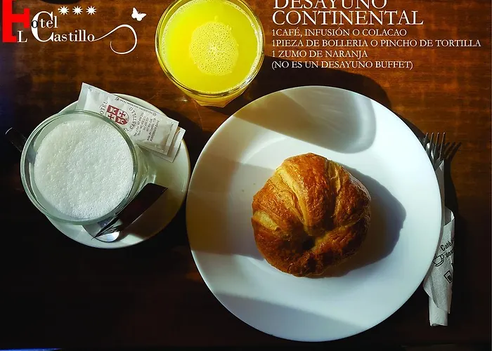 エル カスティージョ 3*